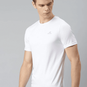SLIM FIT T-SHIRT